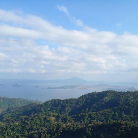Tagaytay Prime Residences With Swimming Pool & Viewing Deck Tagaytay City Exteriör bild