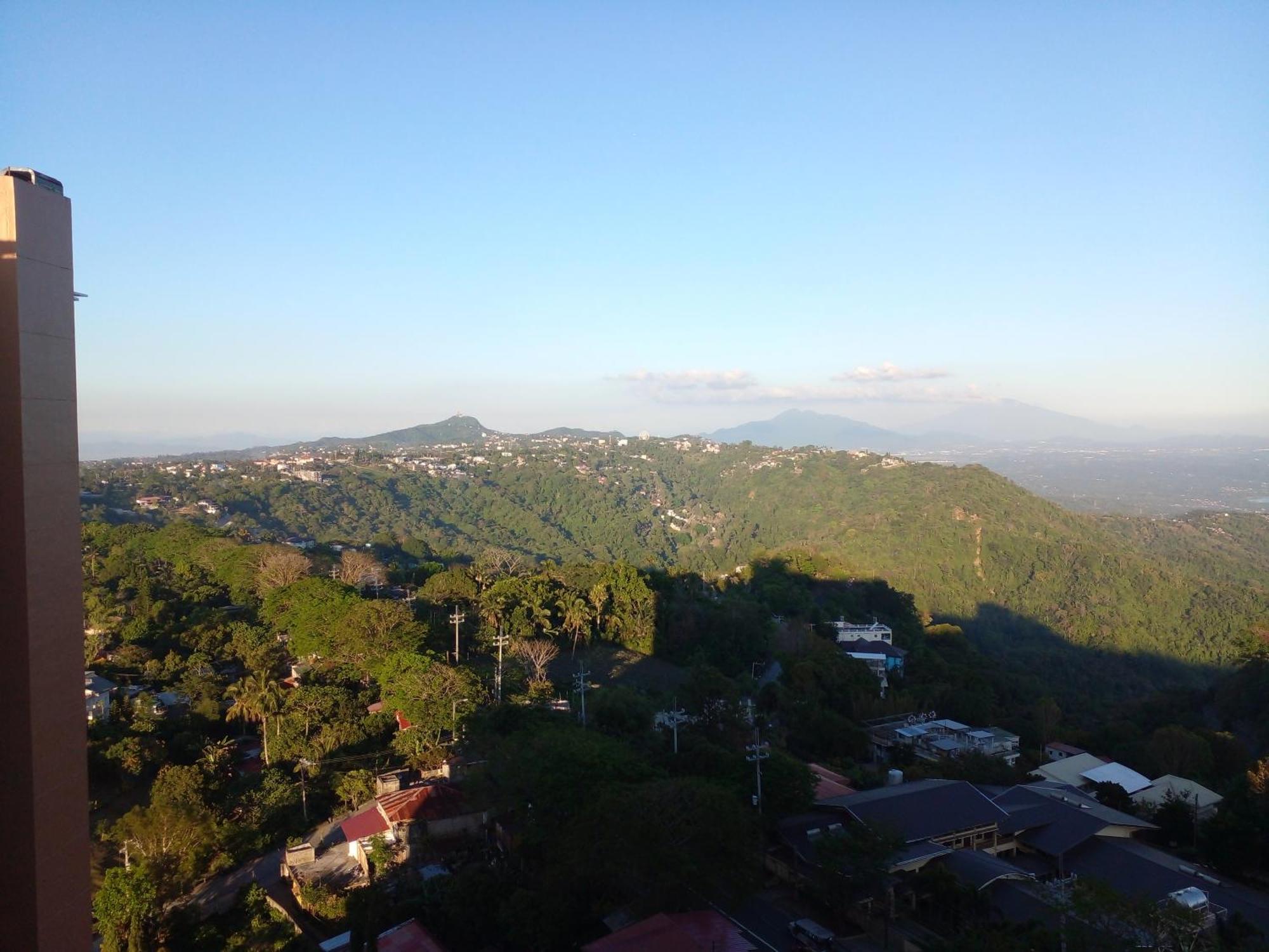 Tagaytay Prime Residences With Swimming Pool & Viewing Deck Tagaytay City Rum bild