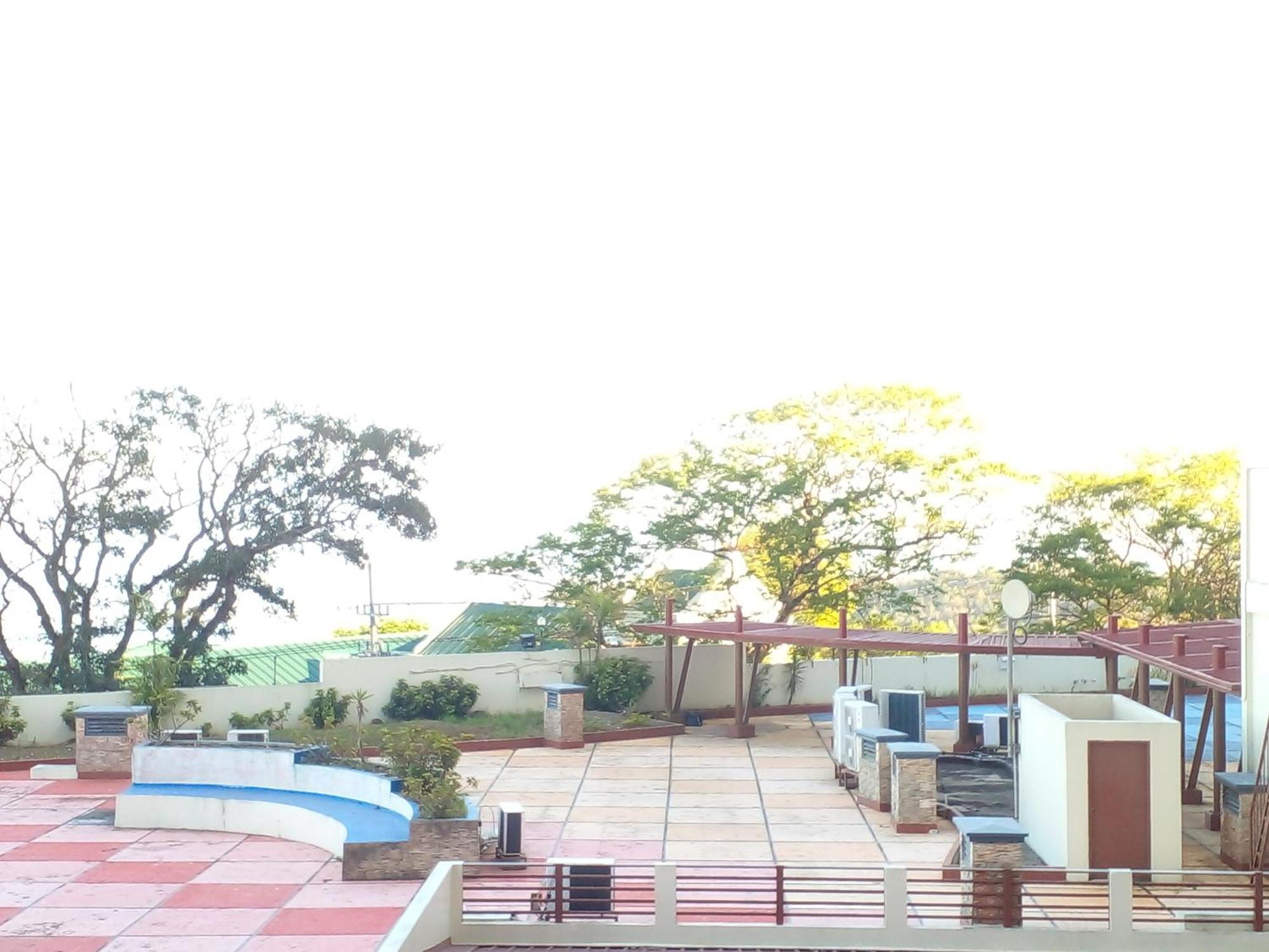 Tagaytay Prime Residences With Swimming Pool & Viewing Deck Tagaytay City Rum bild