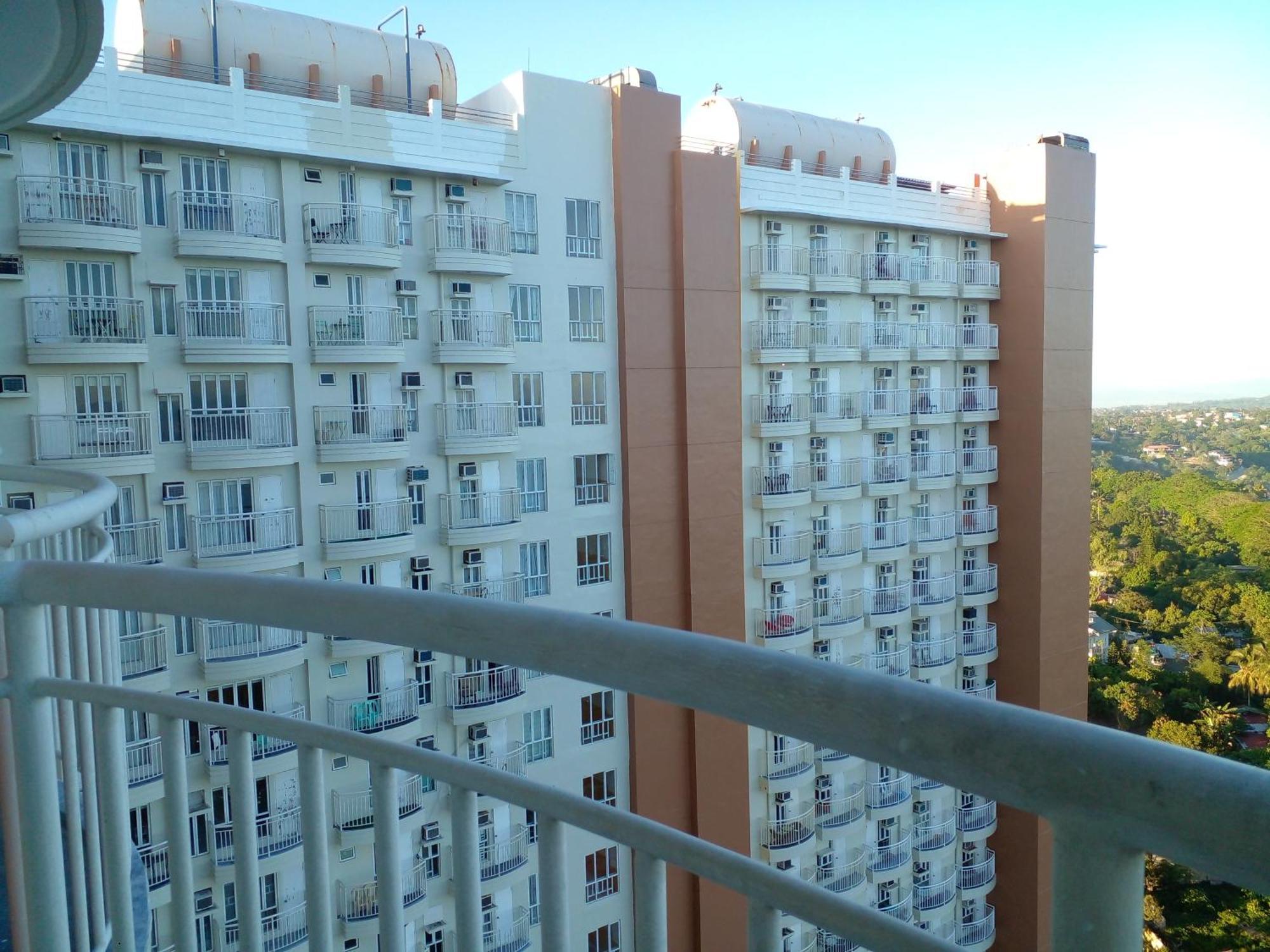 Tagaytay Prime Residences With Swimming Pool & Viewing Deck Tagaytay City Rum bild